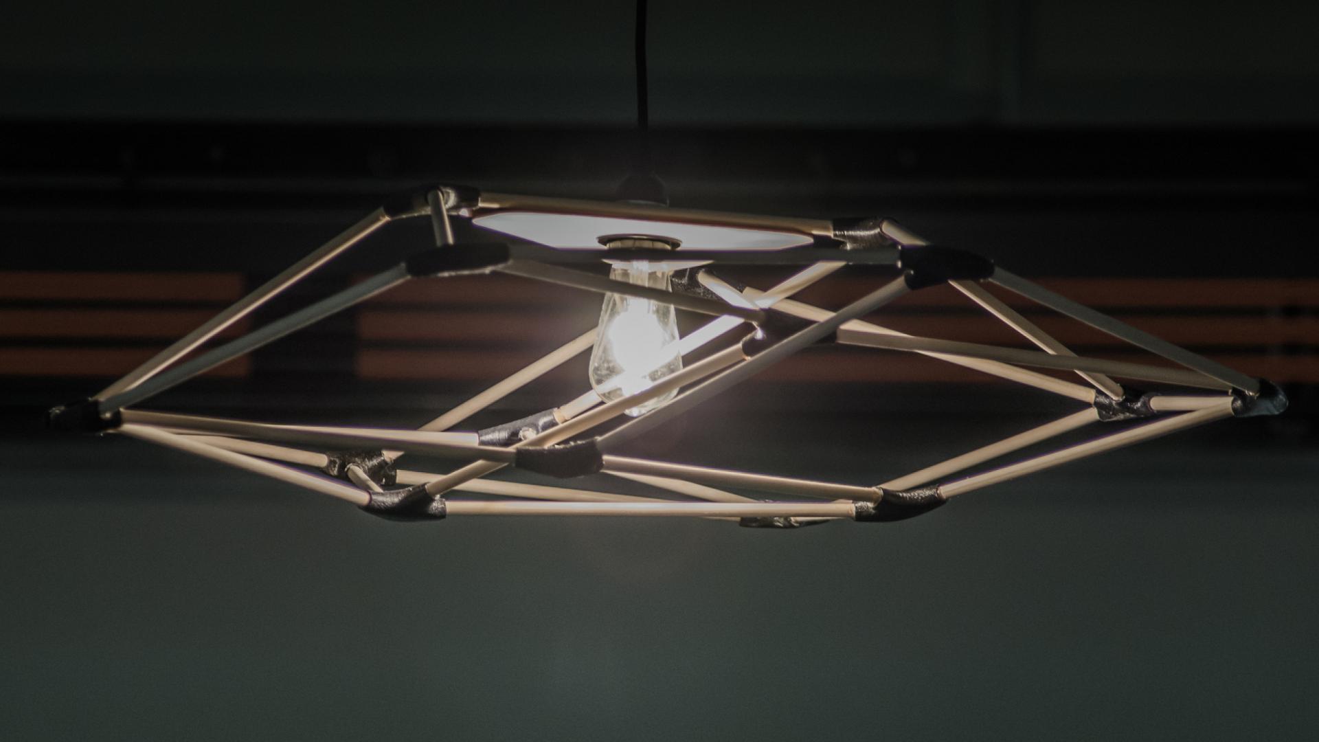 topo_D_tesseractLamp11