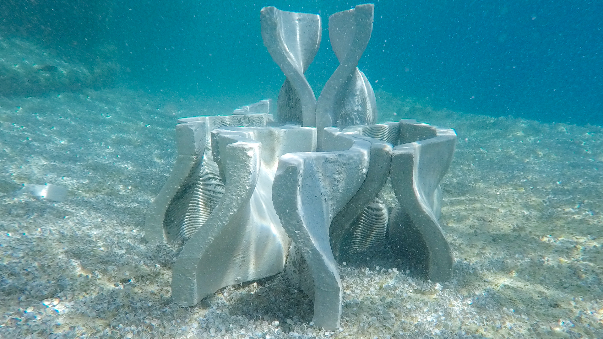 topo_Research_ArtificialReefProjectWeb35
