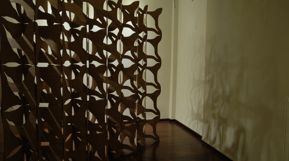 topo_confessional_wall_web102